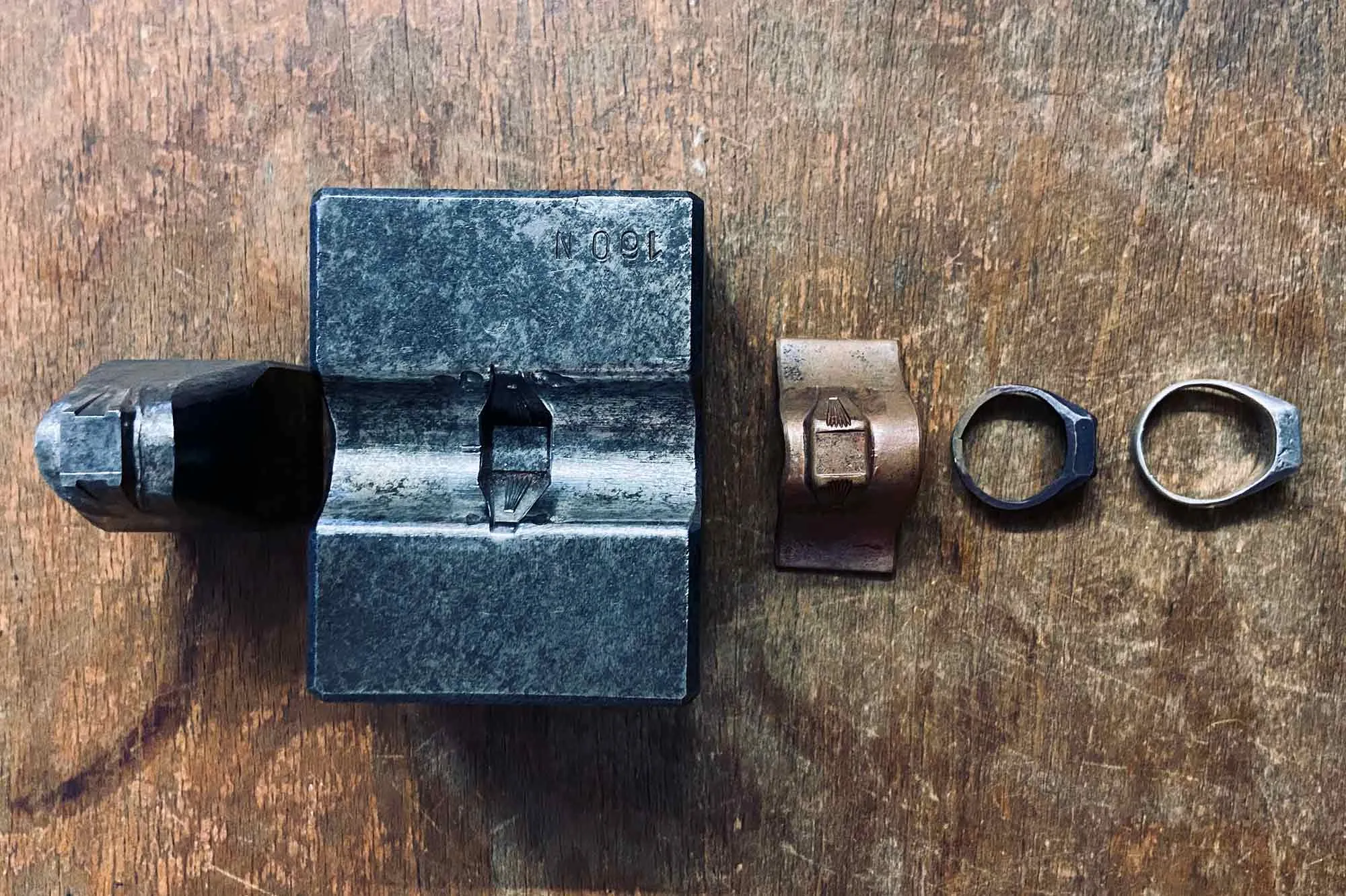 #027 - Signet Ring All-Seeing Eye