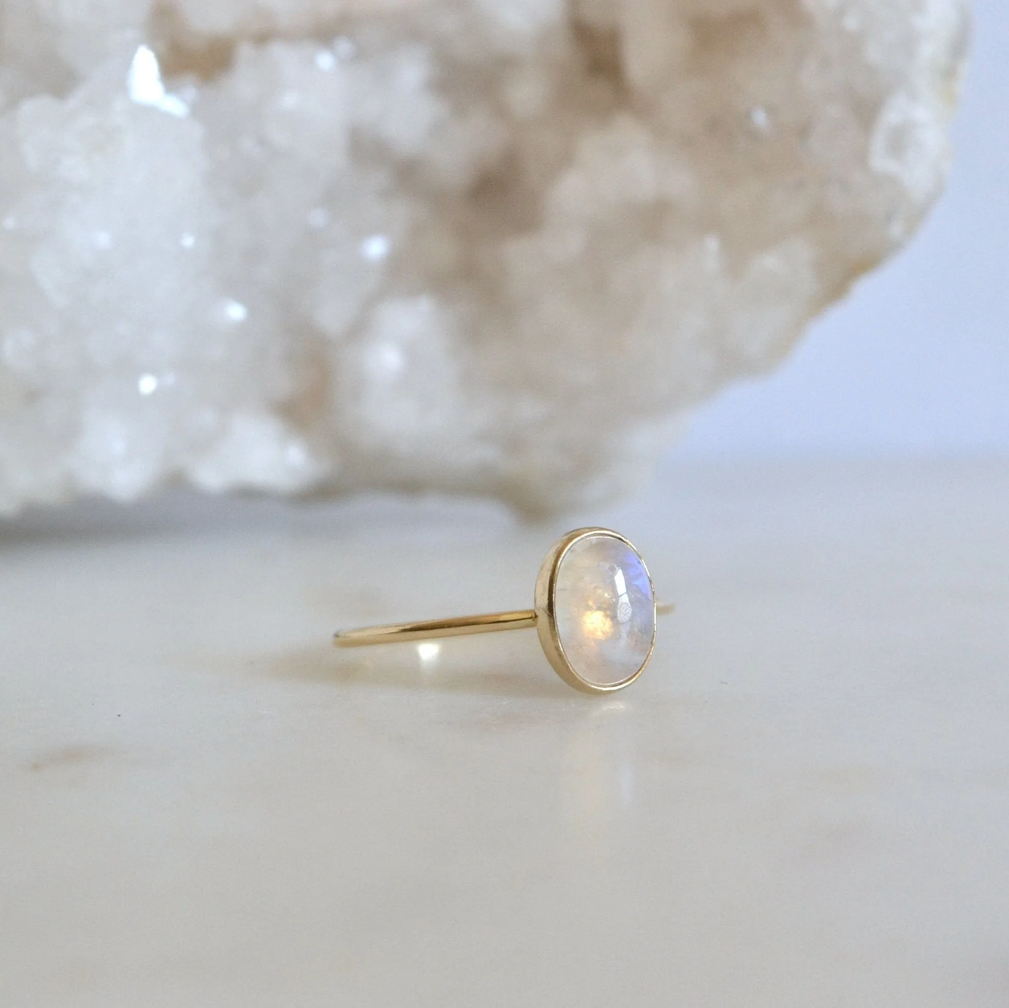 14k North Oval Moonstone Ring