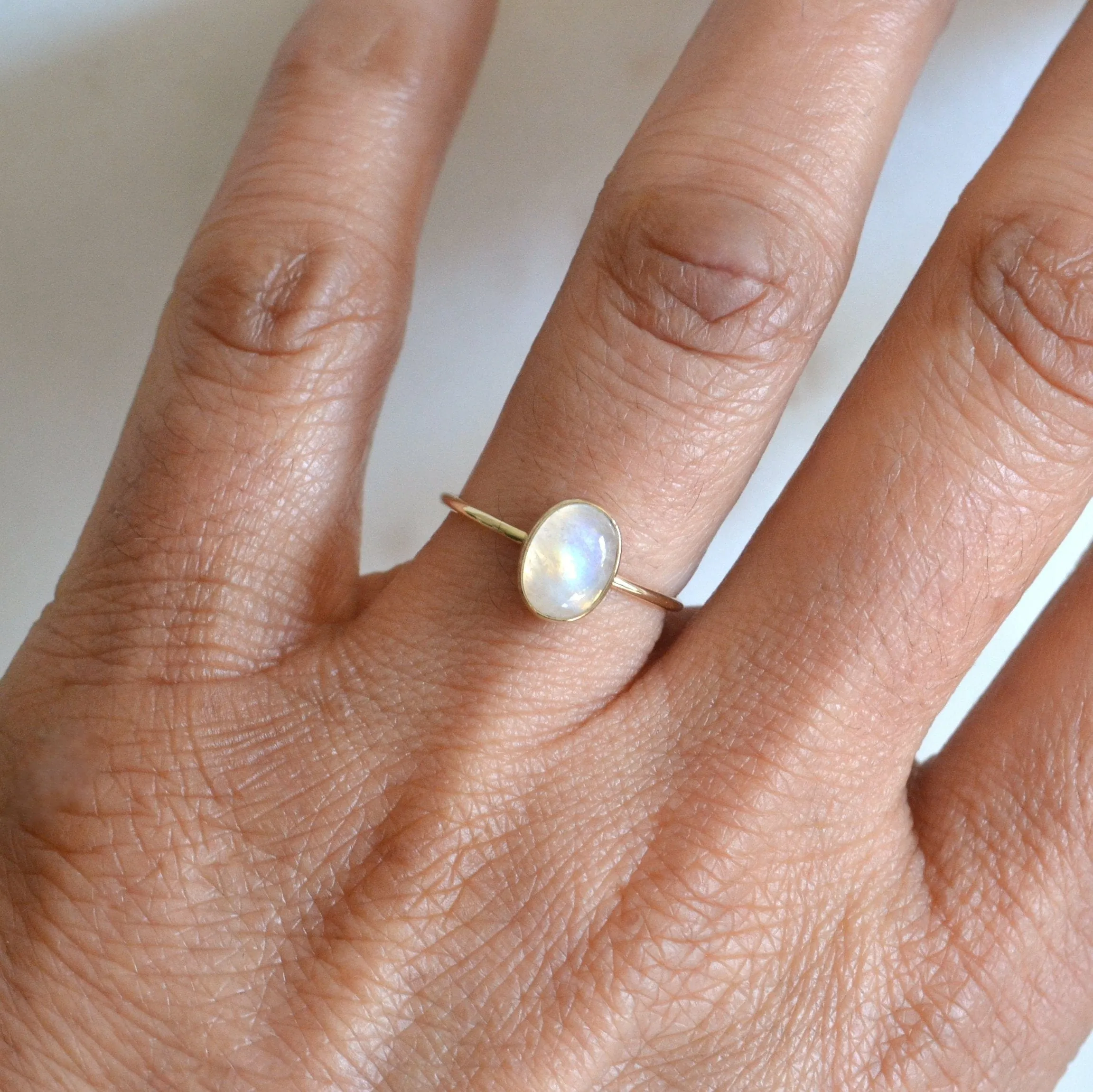 14k North Oval Moonstone Ring