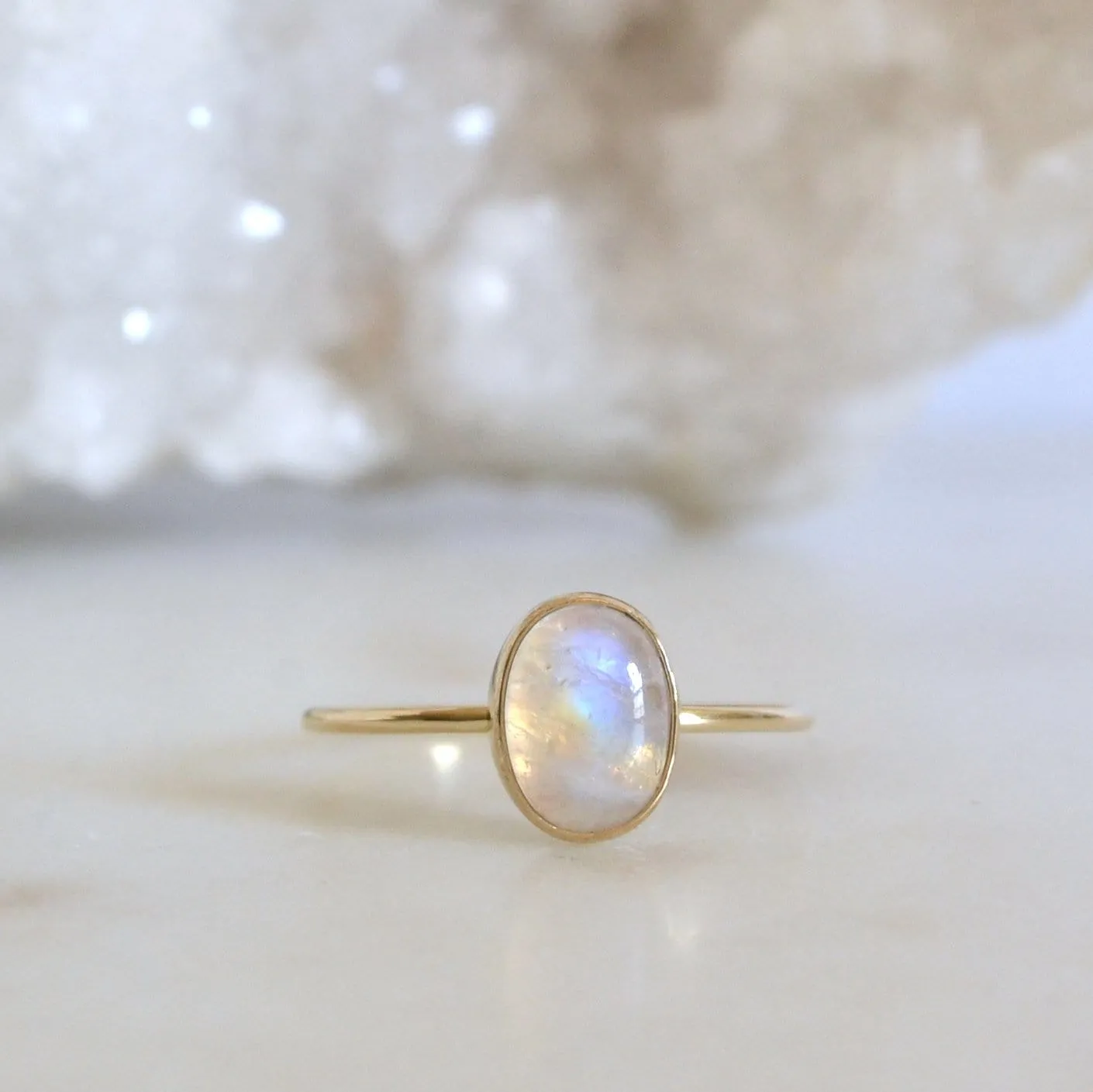 14k North Oval Moonstone Ring