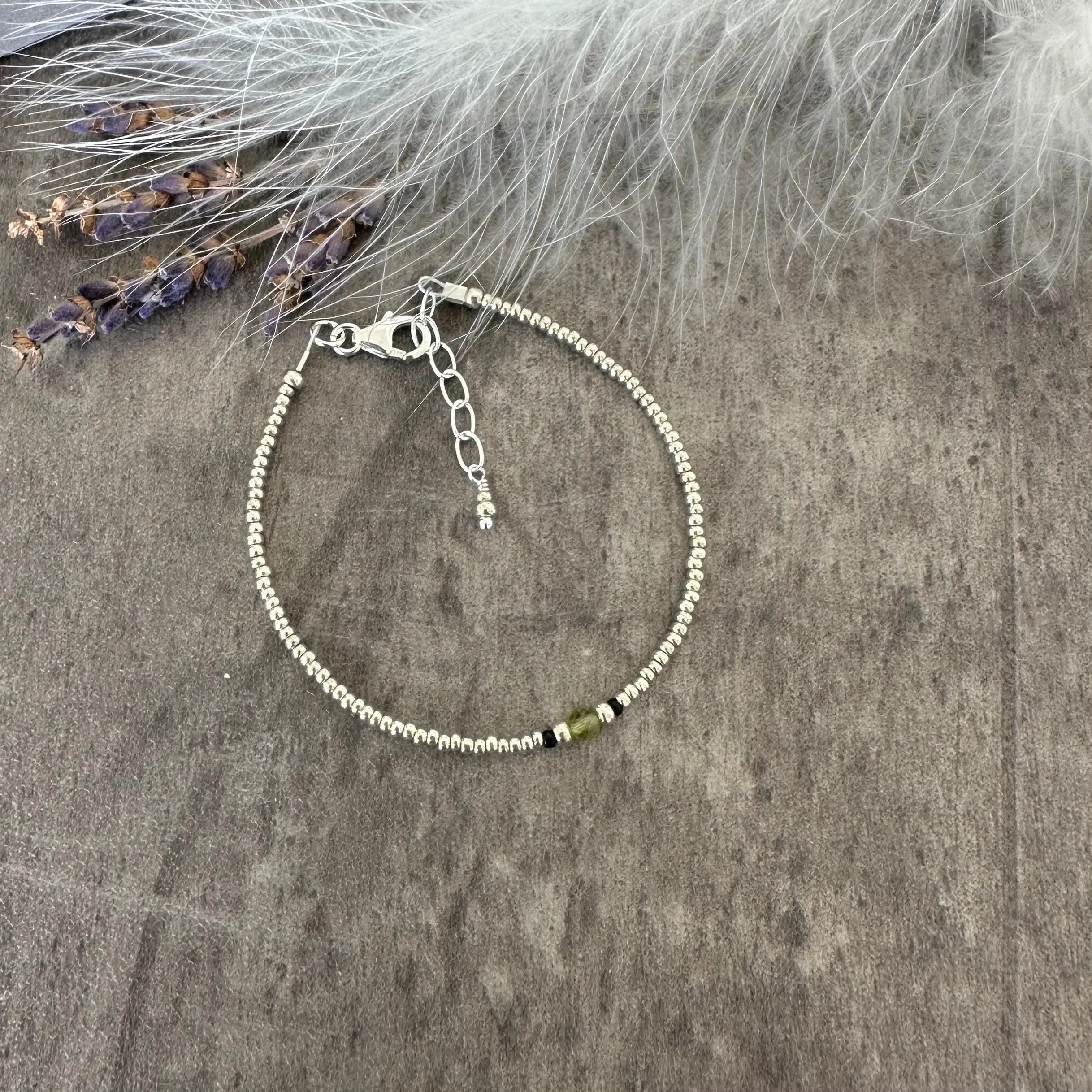 August Birthstone seed bead bracelet, peridot jewellery
