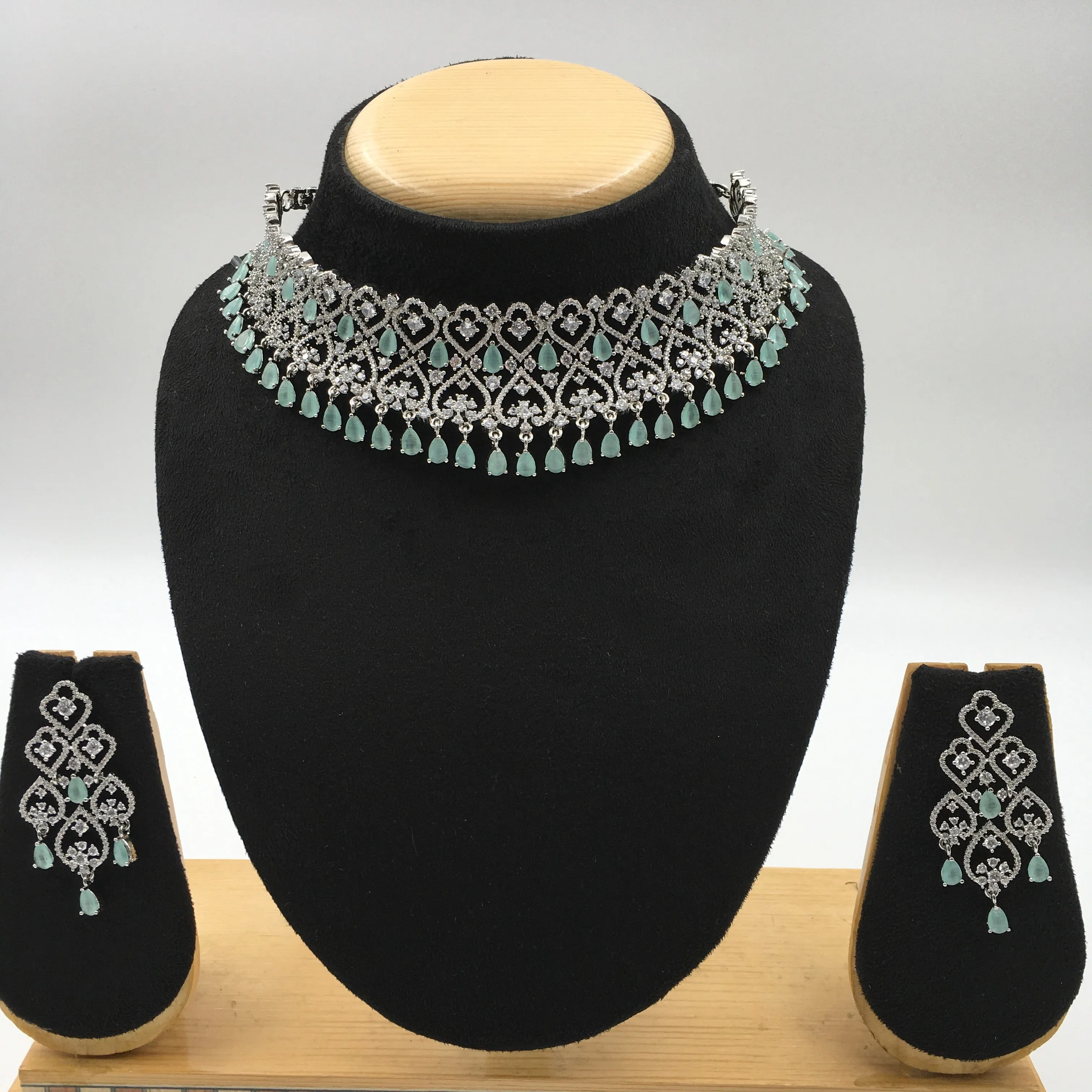 Choker Zircon/AD Necklace Set 4157-69