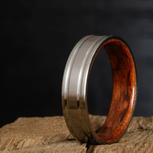 Double grooved satin titanium and Bubinga ring