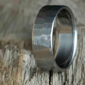 Gravity- titanium 8mm mens wedding band