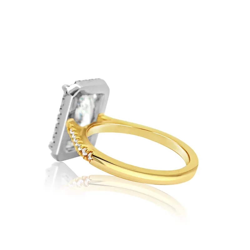 Radiant 5.22ct GVS1 IGI Lab Diamond Halo Ring
