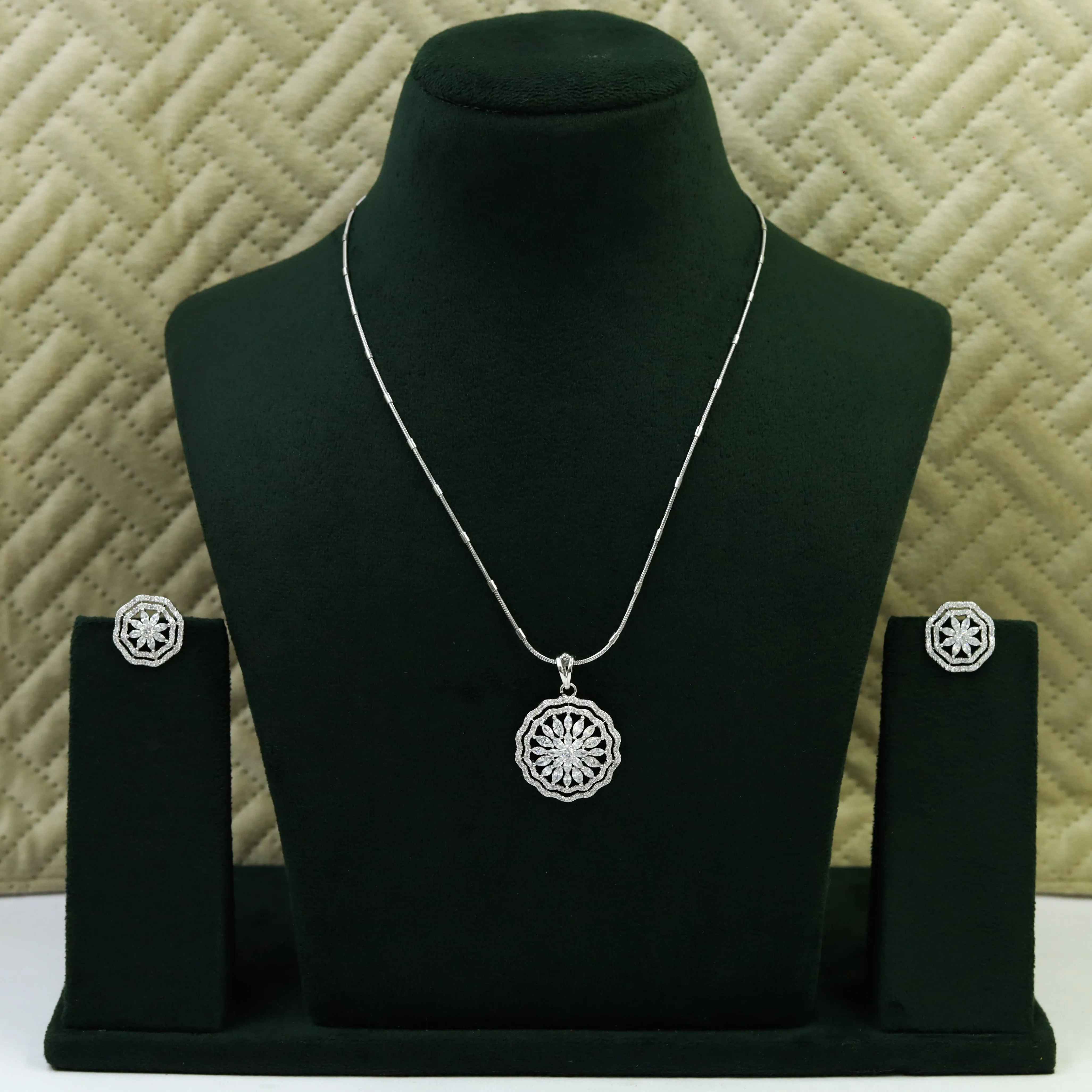 Silver Zircon/AD Pendant Set 8932-3070