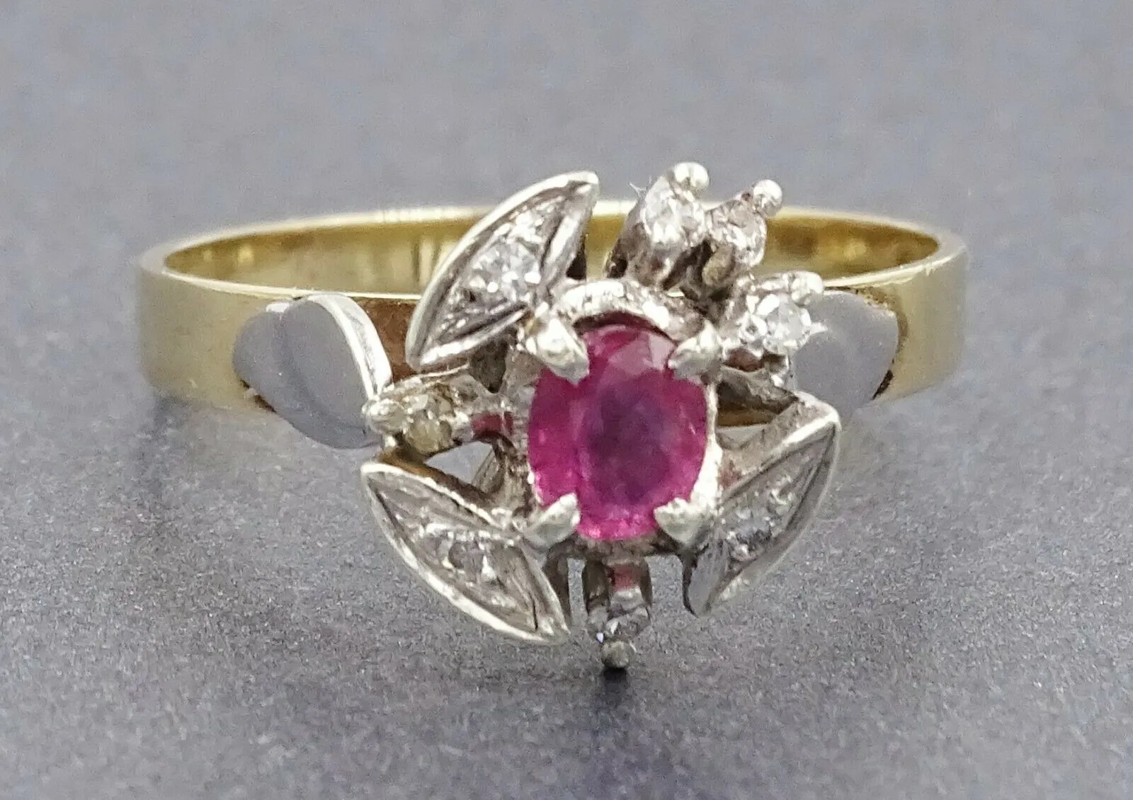 Vintage Ruby & Diamond 9ct Yellow & White Gold Ring