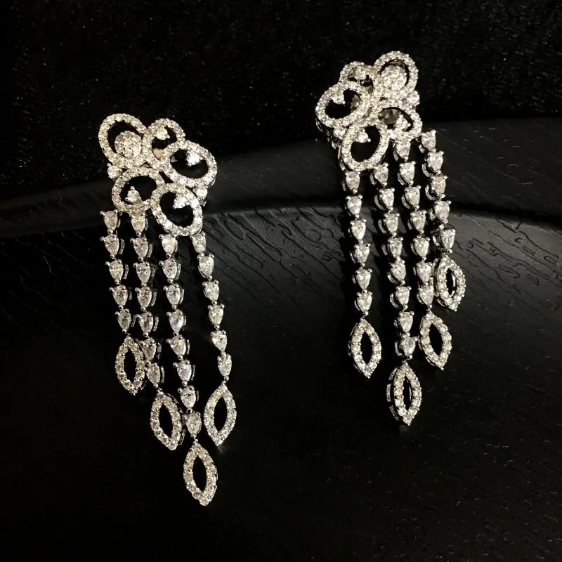 White Zircon/AD Earring 13752-0823